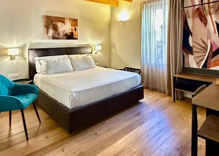 Malvezzi24 Boutique Rooms Desenzano del Garda